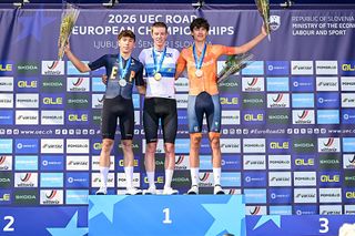 UEC European Championships: Elias Dybing wins the men junior road race for Norway