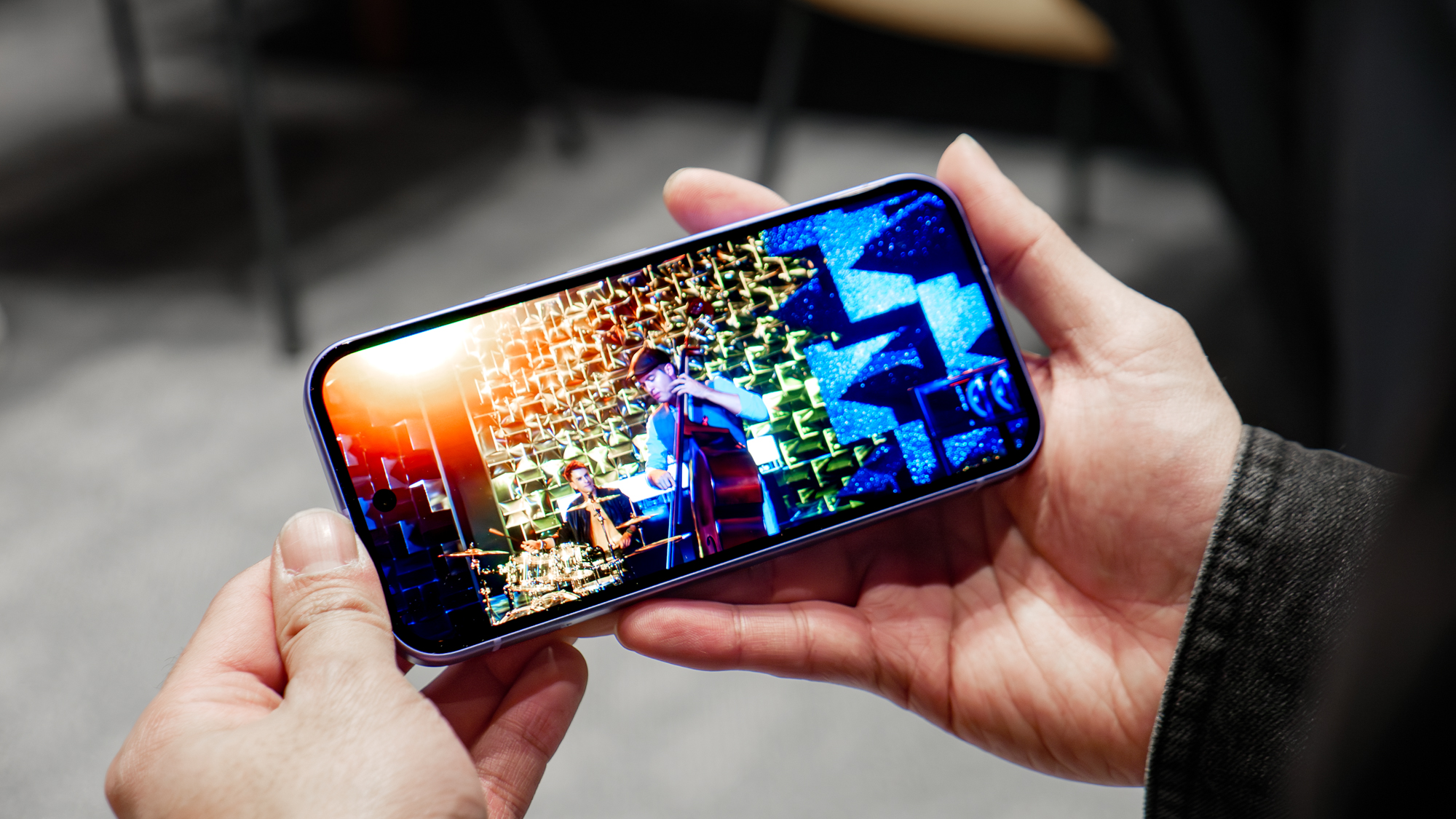 Google Pixel 10a playing a video.