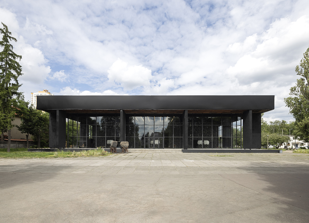 Pavilion 13, Ukraine