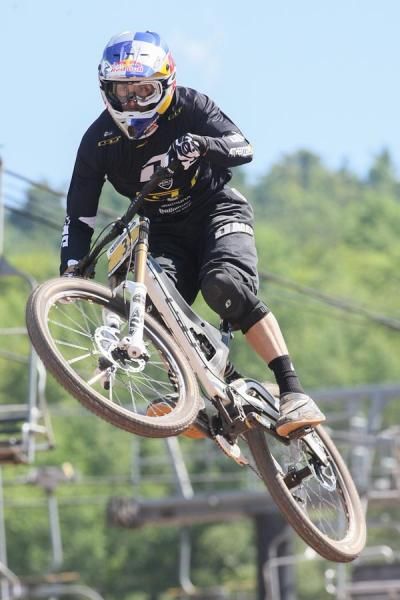 Gee Atherton (GT Factory Racing) at the bottom of the hill, just before putting a second Atherton on the podium with third place.