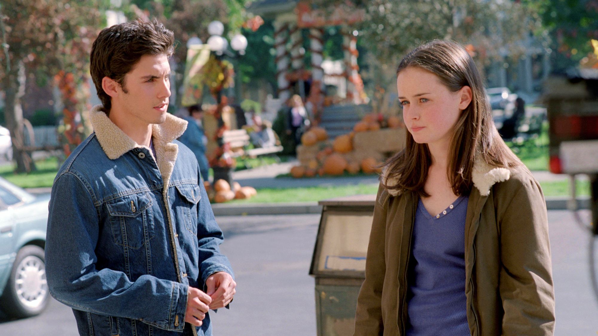 Milo Ventimiglia and Alexis Bledel in Gilmore Girls