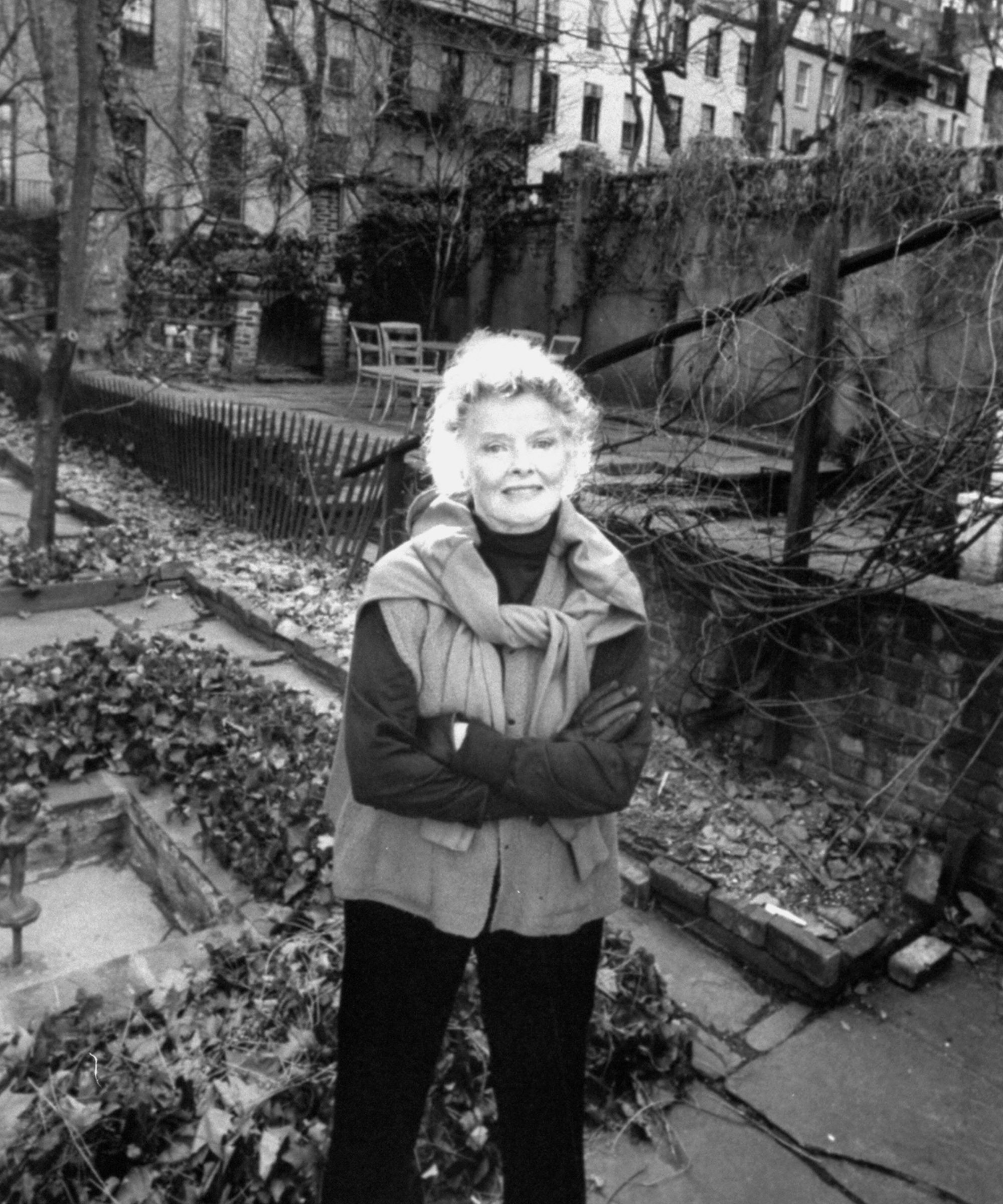 katharine hepburn in her courtyard garden