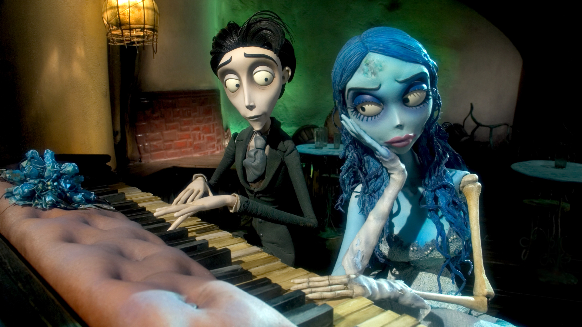 Victor and Emily in Tim Burton&#039;s Corpse Bride