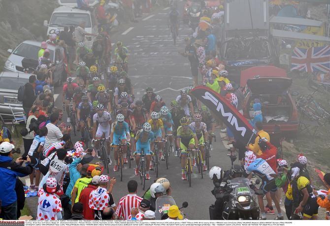 The Tour de France favorites are cheered on