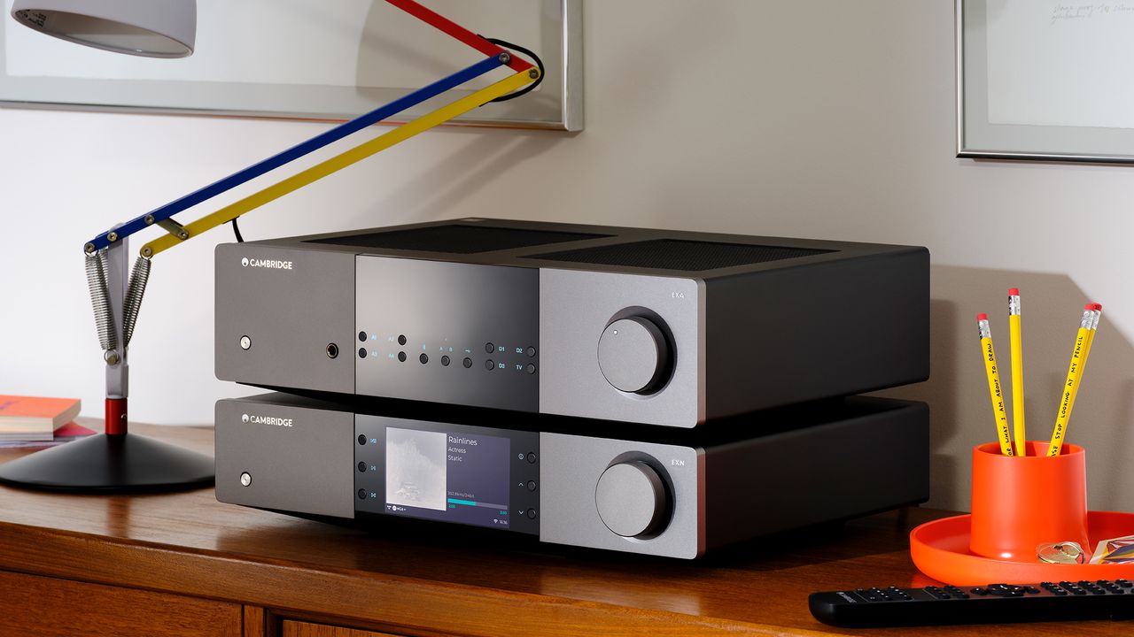 Cambridge Audio EXA100 amp &amp; EXN100 music streamer
