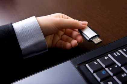 USB stick and laptop