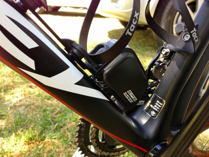 Nice and neat mounting for Campagnolo battery and 'brain' on Hansen's Lotto Belisol Ridley Helium