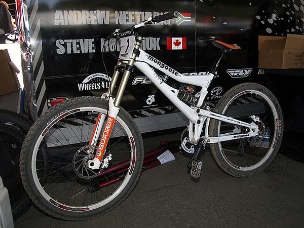 Mongoose debuted two new gravity models, the Boot'r and the Pinn'R.