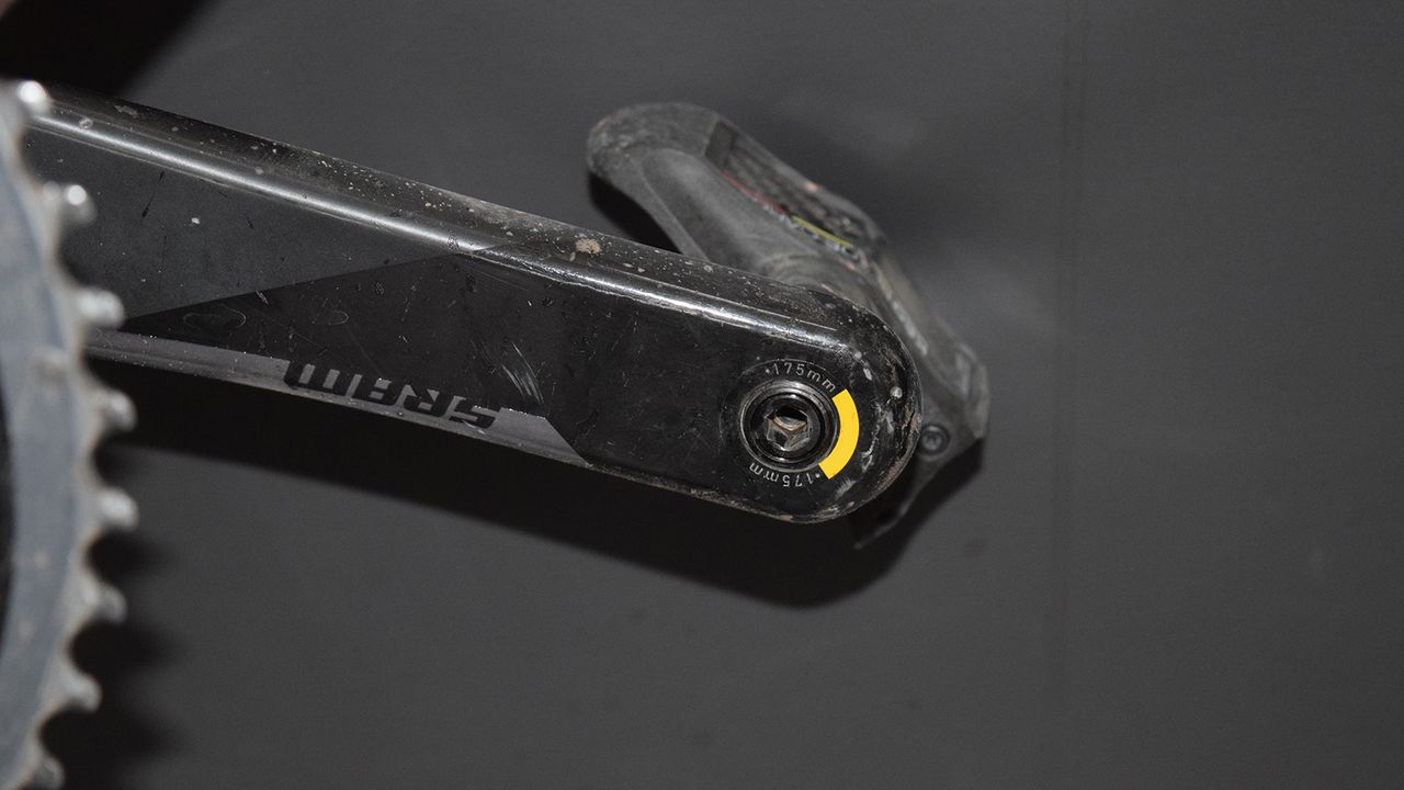 The 1.92m German runs 175mm cranks
