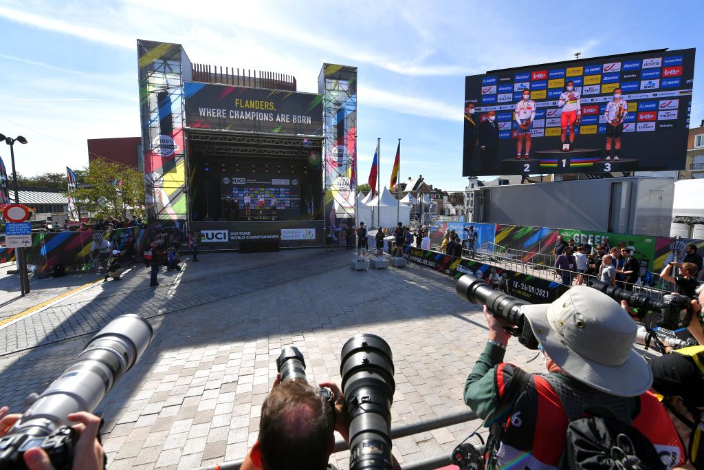 BRUGES BELGIUM SEPTEMBER 21 LR Silver medalist Zoe Bckstedt of The United Kingdom gold medalist Alena Ivanchenko of Russian Cycling Federation and bronze medalist Antonia Niedermaier of Germany pose on the podium during the medal ceremony after the 94th UCI Road World Championships 2021 Women Junior ITT a 193km Individual Time Trial race from KnokkeHeist to Bruges flanders2021 ITT on September 21 2021 in Bruges Belgium Photo by Tim de WaeleGetty Images