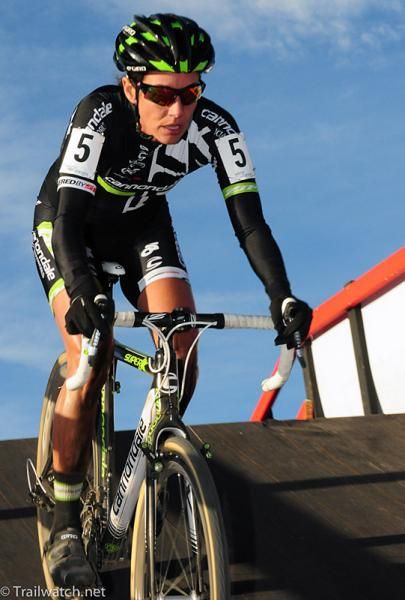 Nicole Duke (Cannondale) descending the flyover in 3rd place