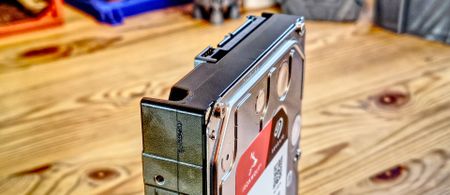 Seagate IronWolf 8TB ST8000VN004