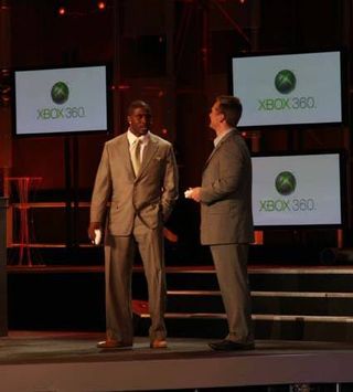 New Orleans Saints running back and former USC standout Reggie Bush joined Jeff Bell, corporate vice president of global marketing at Microsoft, for a game of Madden NFL 2008.
