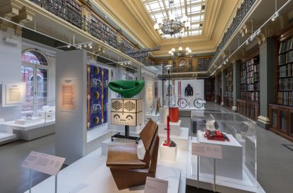 Glass Sculpture in Victoria and Albert Museum Editorial Photo