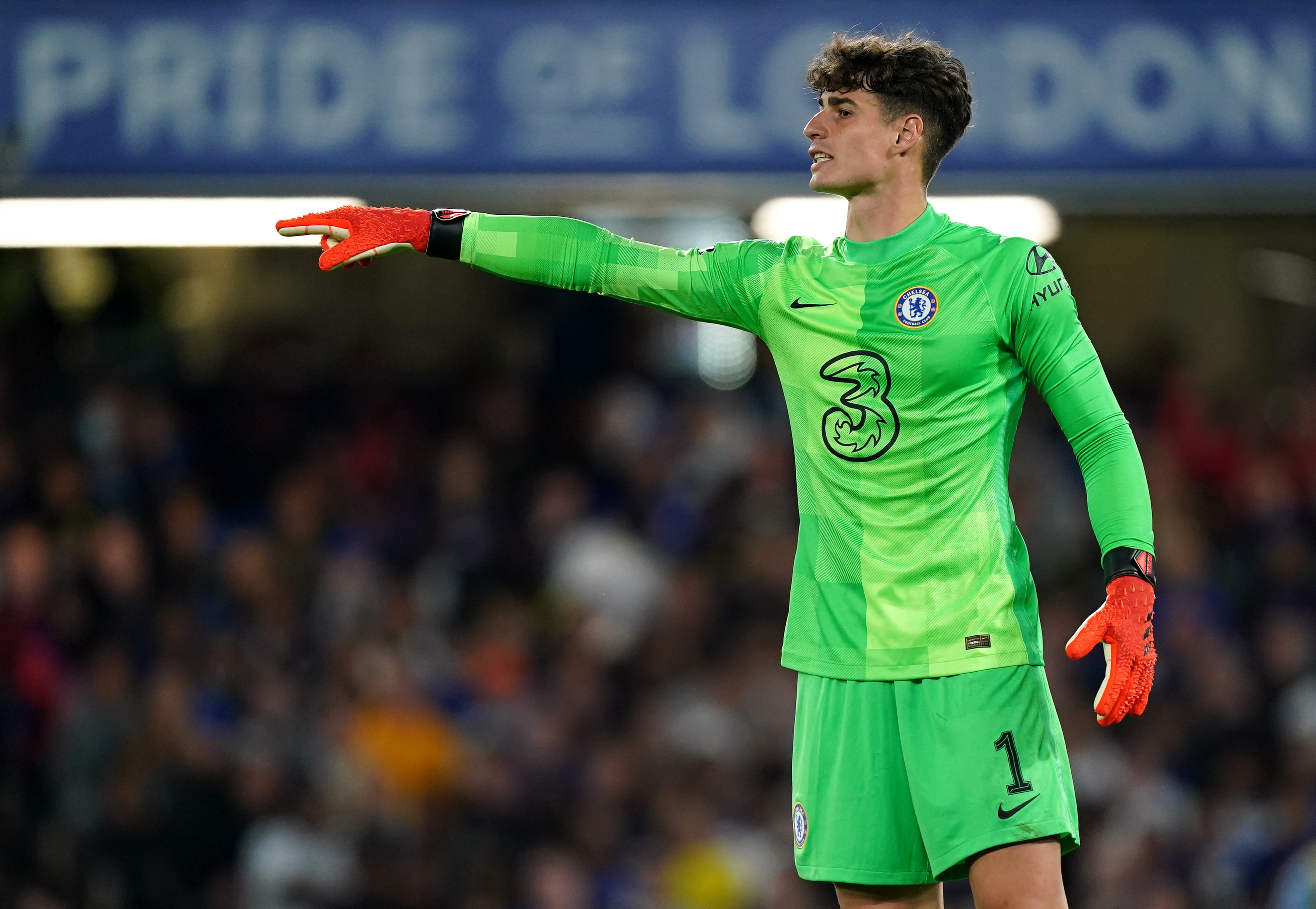 Chelsea goalkeeper Kepa Arrizabalaga points