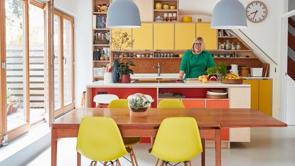 Hilary Satchwell and Richard Robinson used an awkward side return to create a bright, multifunctional kitchen-diner in their 1960s end of terrace in Forest Hill, London 