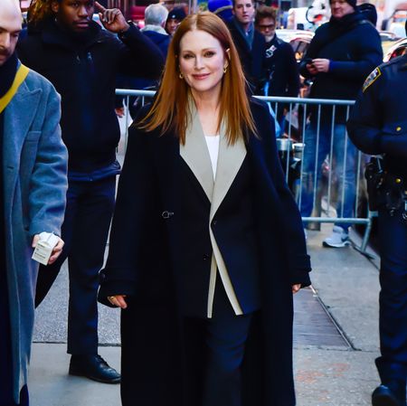 Julianne Moore minimalist winter outfit