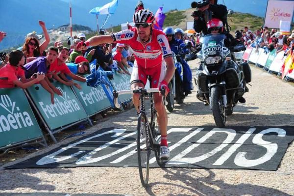 Denis Menchov (Katusha) had a little extra in reserve in the final 200 metres.