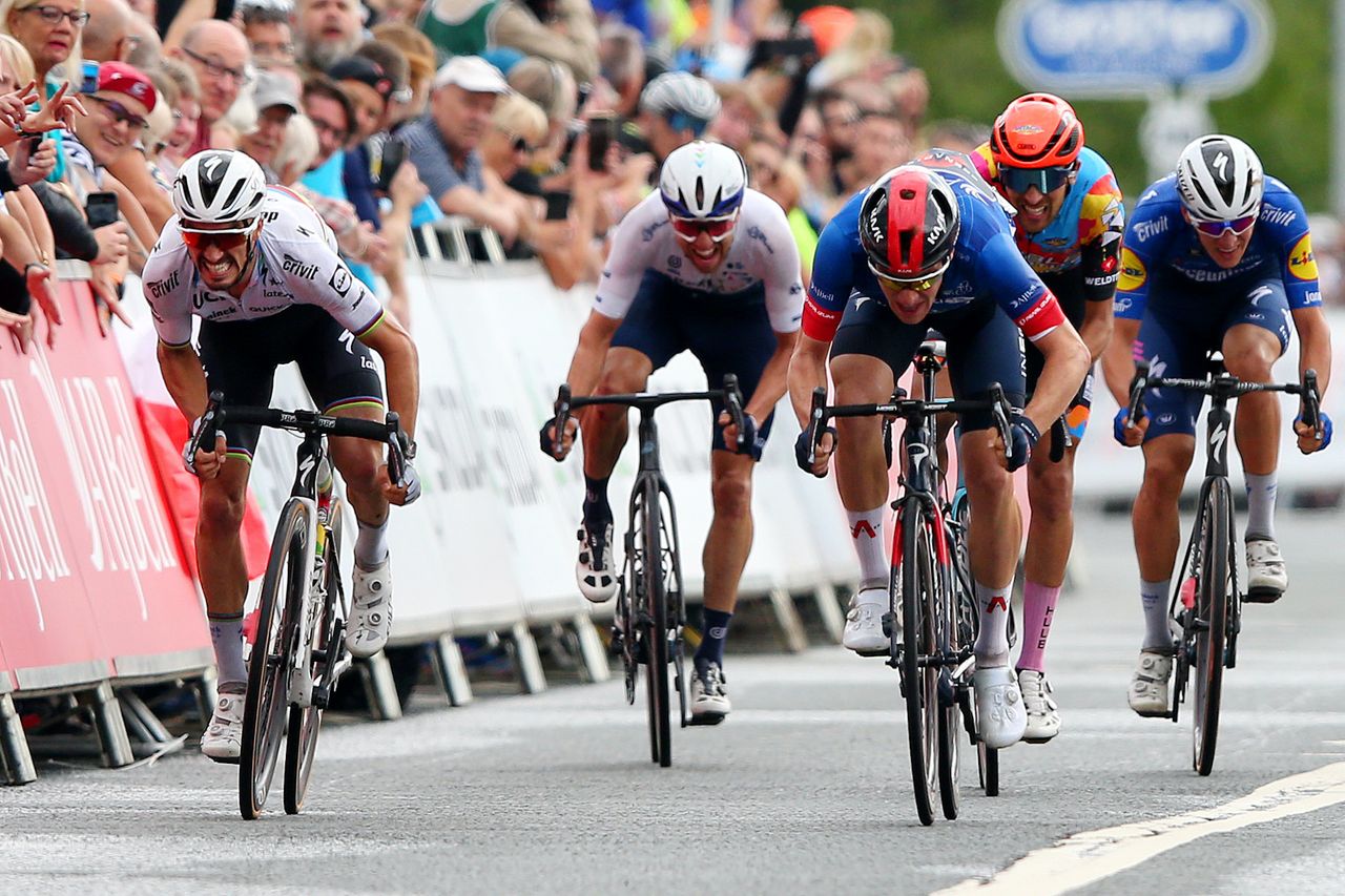 James Shaw sprinting against some of the fastest riders in the world