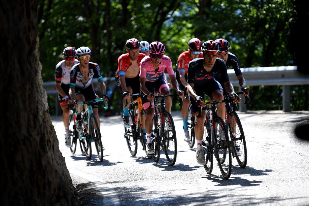 SEGA DI ALA ITALY MAY 26 Simon Yates of United Kingdom and Team BikeExchange Damiano Caruso of Italy and Team Bahrain Victorious Egan Arley Bernal Gomez of Colombia Pink Leader Jersey Daniel Felipe Martinez Poveda of Colombia Nicolas Jonathan Castroviejo of Spain and Team INEOS Grenadiers during the 104th Giro dItalia 2021 Stage 17 a 193km stage from Canazei to Sega di Ala 1246m UCIworldtour girodiitalia Giro on May 26 2021 in Sega di Ala Italy Photo by Tim de WaeleGetty Images