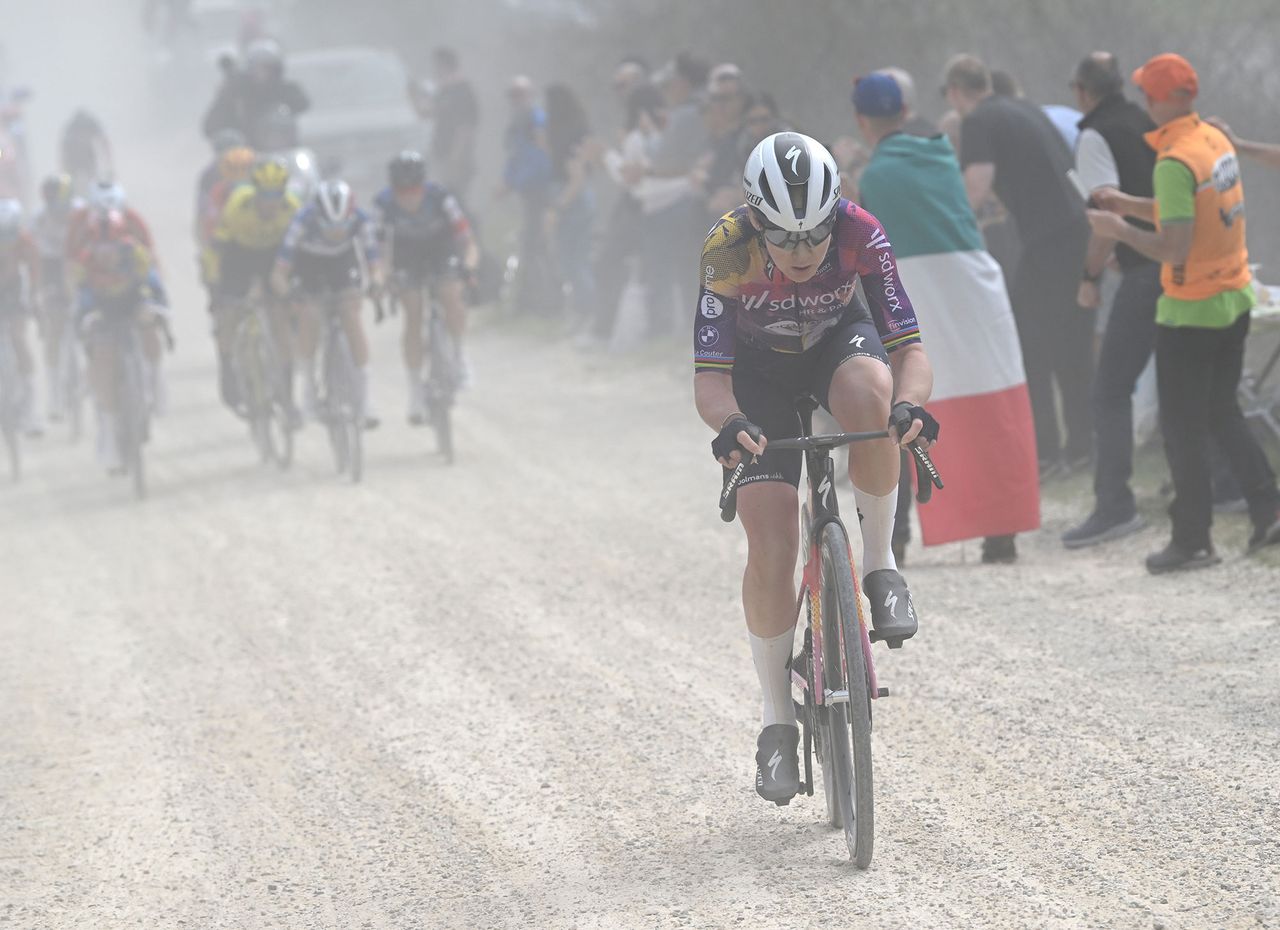 Anna van der Breggen tried to get away on Le Tolfe