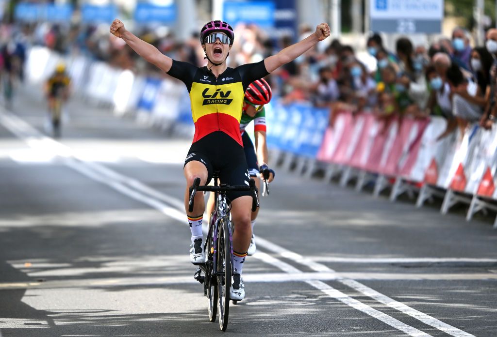 SANTIAGO DE COMPOSTELA SPAIN SEPTEMBER 05 Lotte Kopecky of Belgium and Team Liv Racing celebrates winning ahead of Elisa Longo Borghini of Italy and Team Trek Segafredo during the 7th Ceratizit Challenge By La Vuelta 2021 Stage 4 a 1074 km at stage from As Pontes to Santiago de Compostela ChallengeVuelta CERATIZITChallenge21 on September 05 2021 in Santiago de Compostela Spain Photo by Stuart FranklinGetty Images