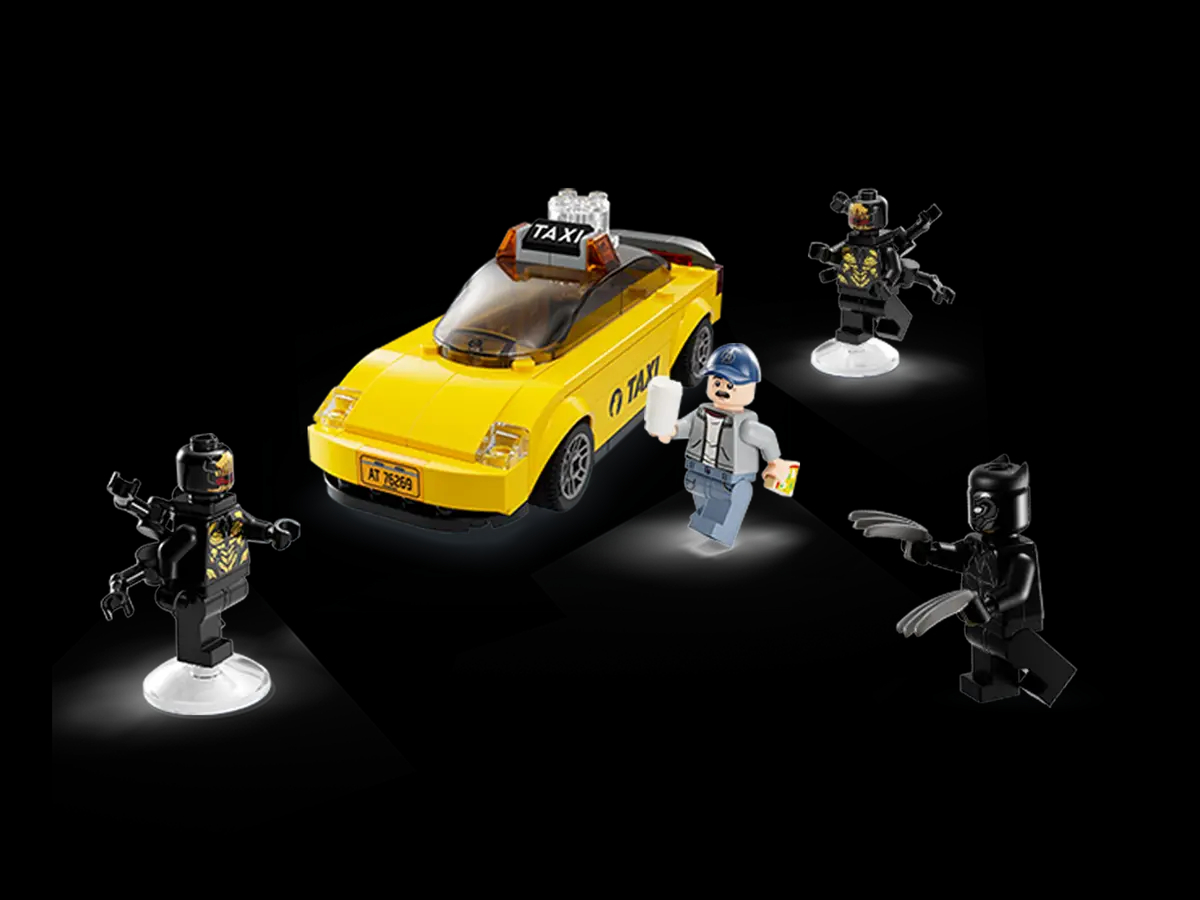 Lego Marvel Taxi