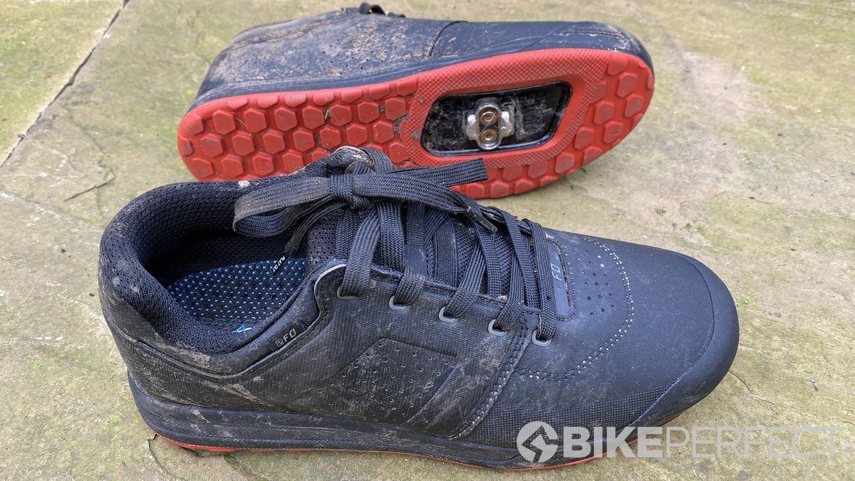 Specialized 2024 clip shoes