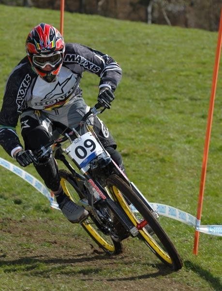 Greg Minaar turning it up and finding the edges of the course in NZ.