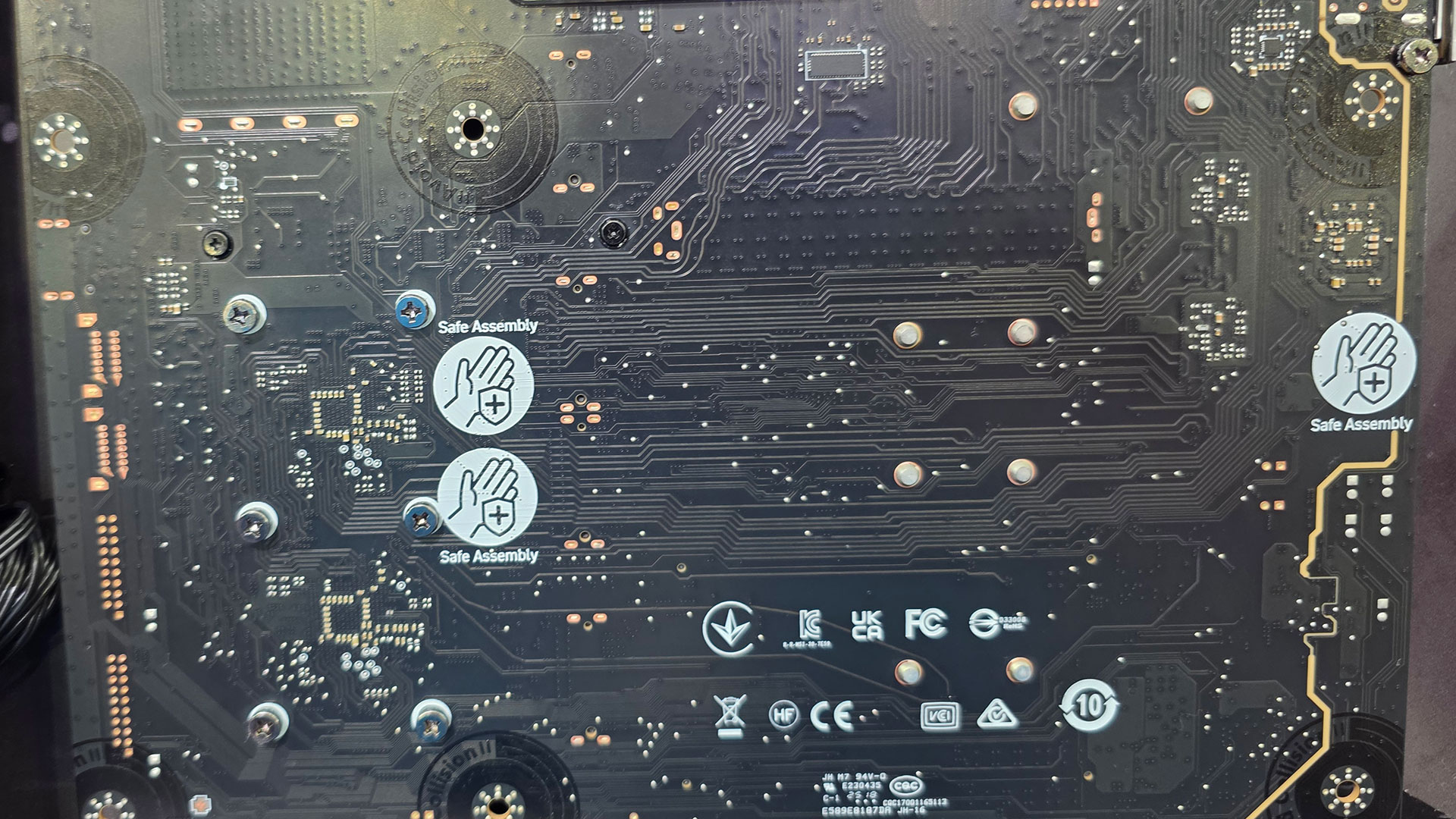 MSI Pinsafe Design Platterboard
