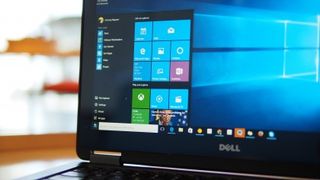 Primitiv marts nægte How to install Windows 10 via USB or DVD | TechRadar