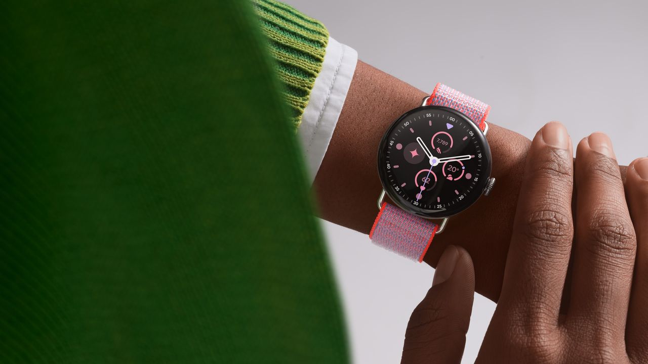 Google pulls Fitbit surprise – there will be new Fitbit devices next year