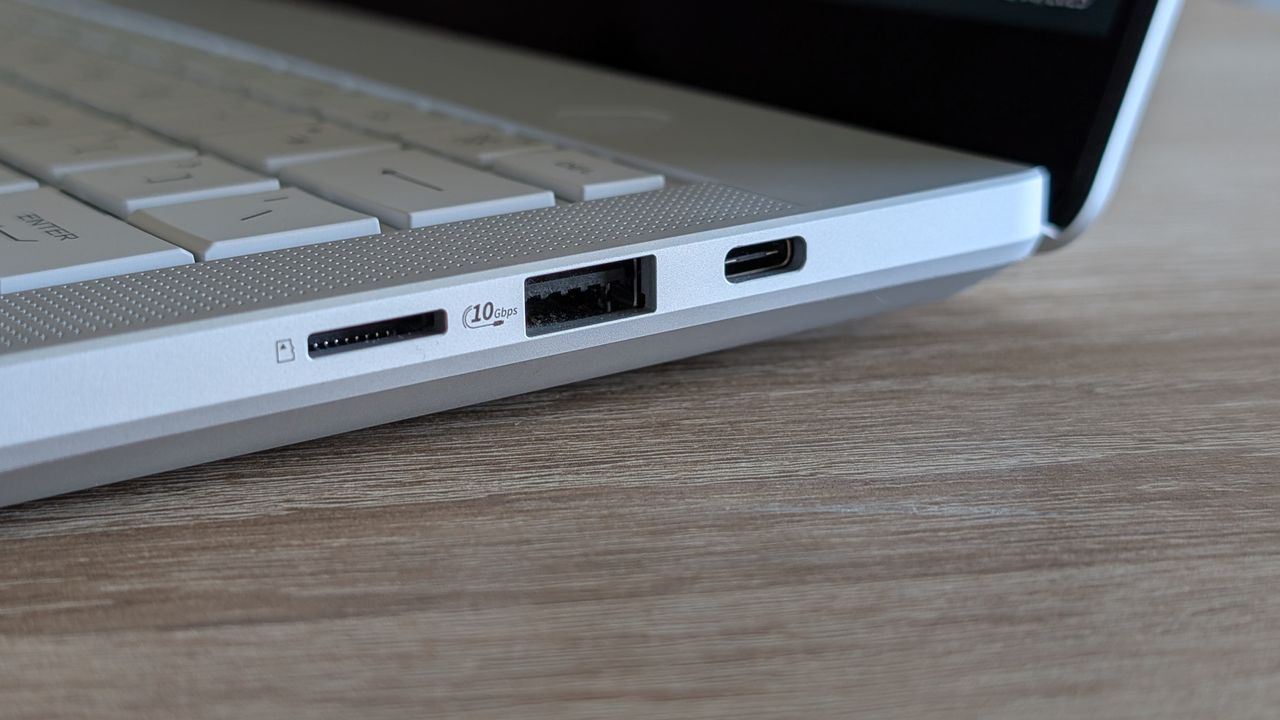ASUS ROG Zephyrus G14 (2025)