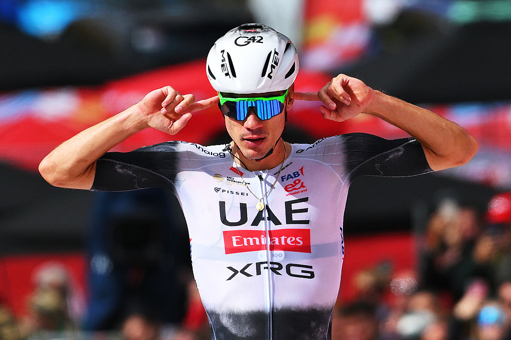CERLER. HUESCA LA MAGIA, SPAIN - AUGUST 29: Juan Ayuso of Spain and UAE Team Emirates - XRG celebrates at finish line as stage winner during the La Vuelta - 80th Tour of Spain 2025, Stage 7 a 188km stage from Andorra la Vella to Cerler. Huesca La Magia 1910m / #UCIWT / on August 29, 2025 in Cerler. Huesca La Magia, Spain. (Photo by Tim de Waele/Getty Images)