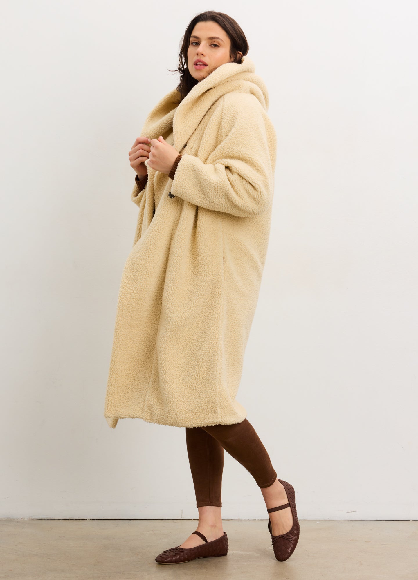 The Coco Shearling Cocoon Coat - Warm Vanilla / 0