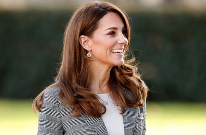 kate middleton work wear look blazer