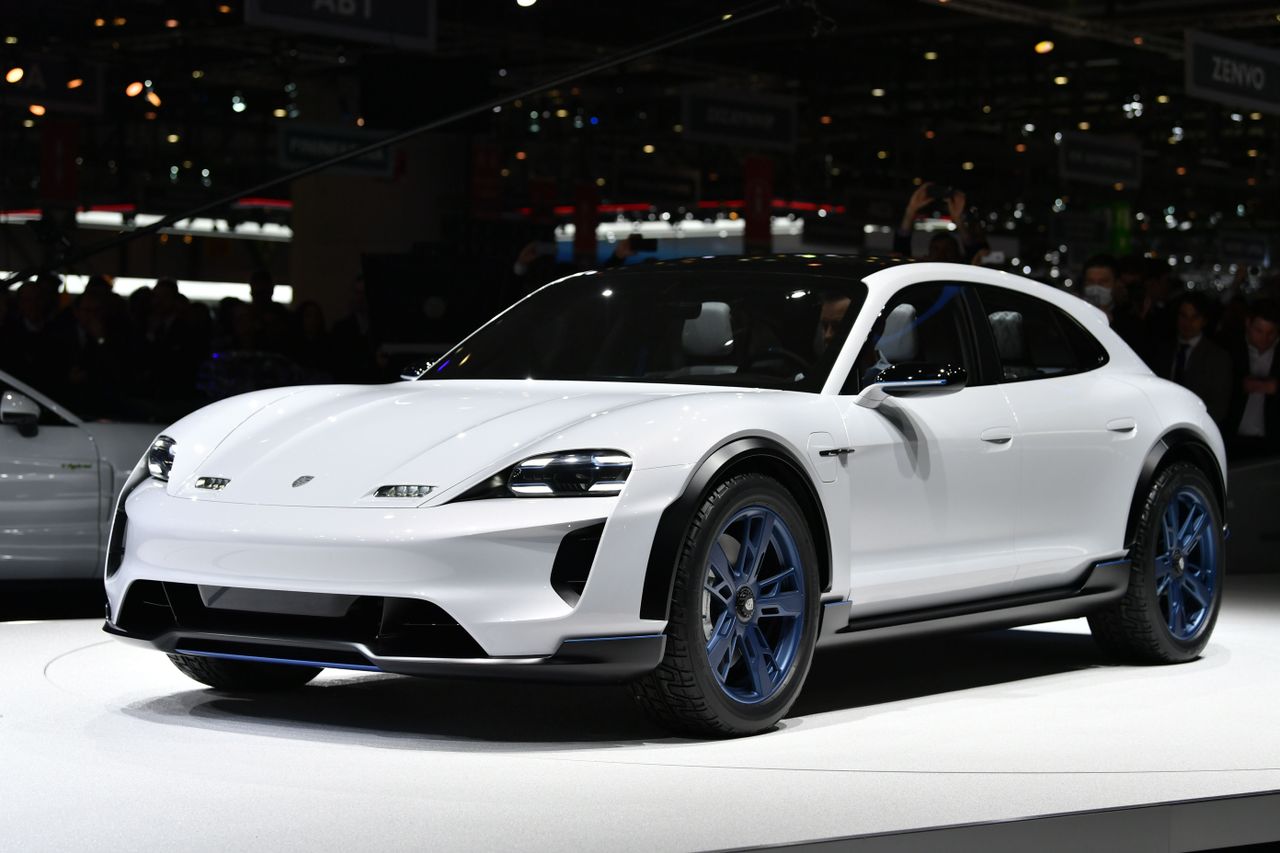 Porsche mission e
