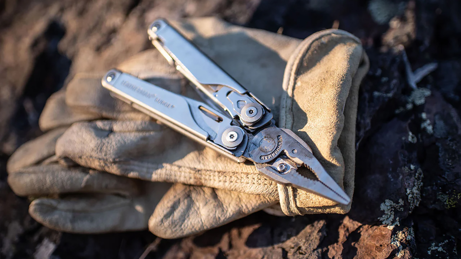 Leatherman Surge