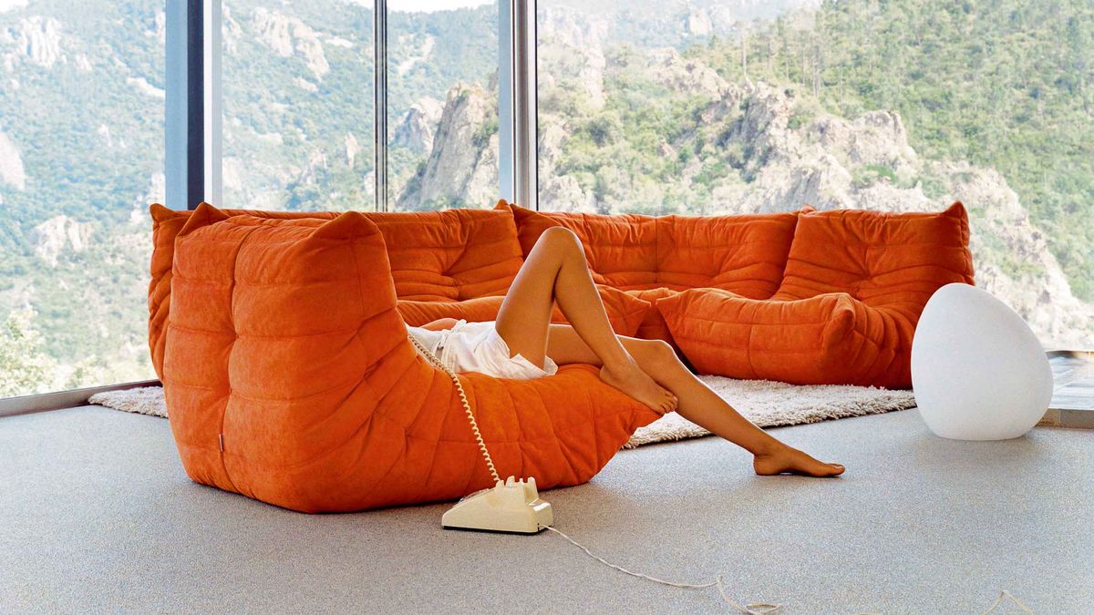 ‘Sofa, Looking for Togo’ a podcast dedicated to Togo sofa Wallpaper