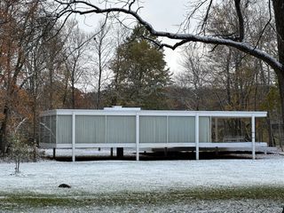 Farnsworth House