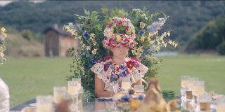 A still from the movie Midsommar