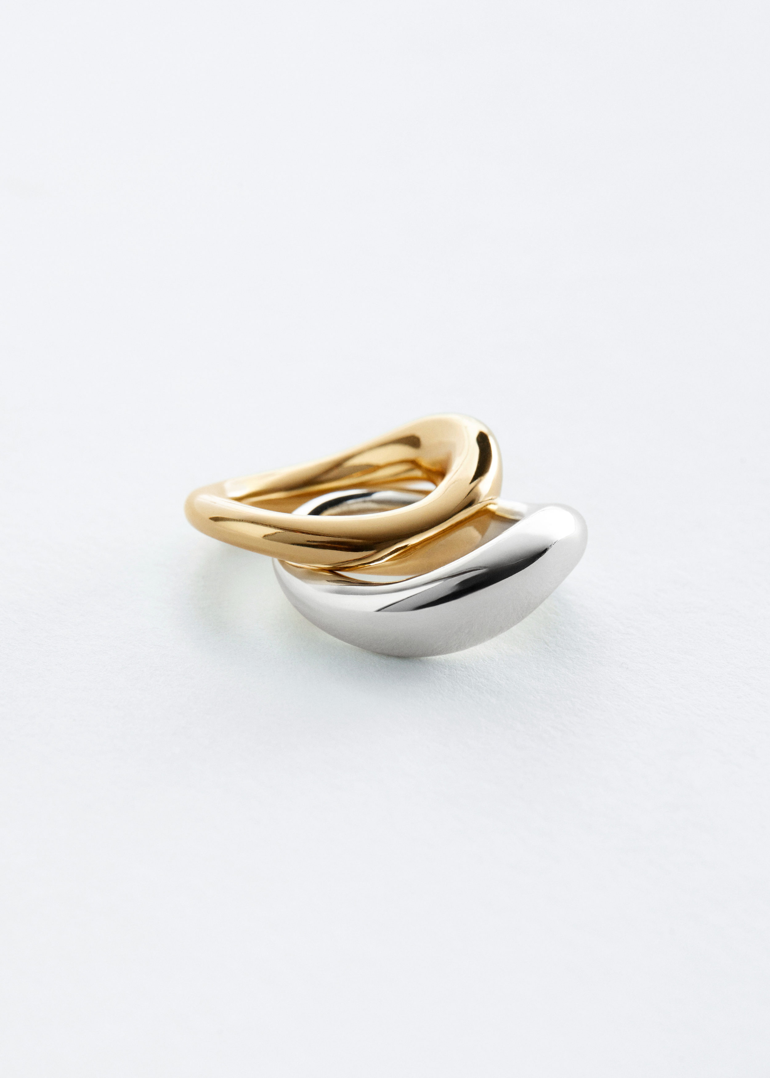 Contrasting Irregular Ring Set