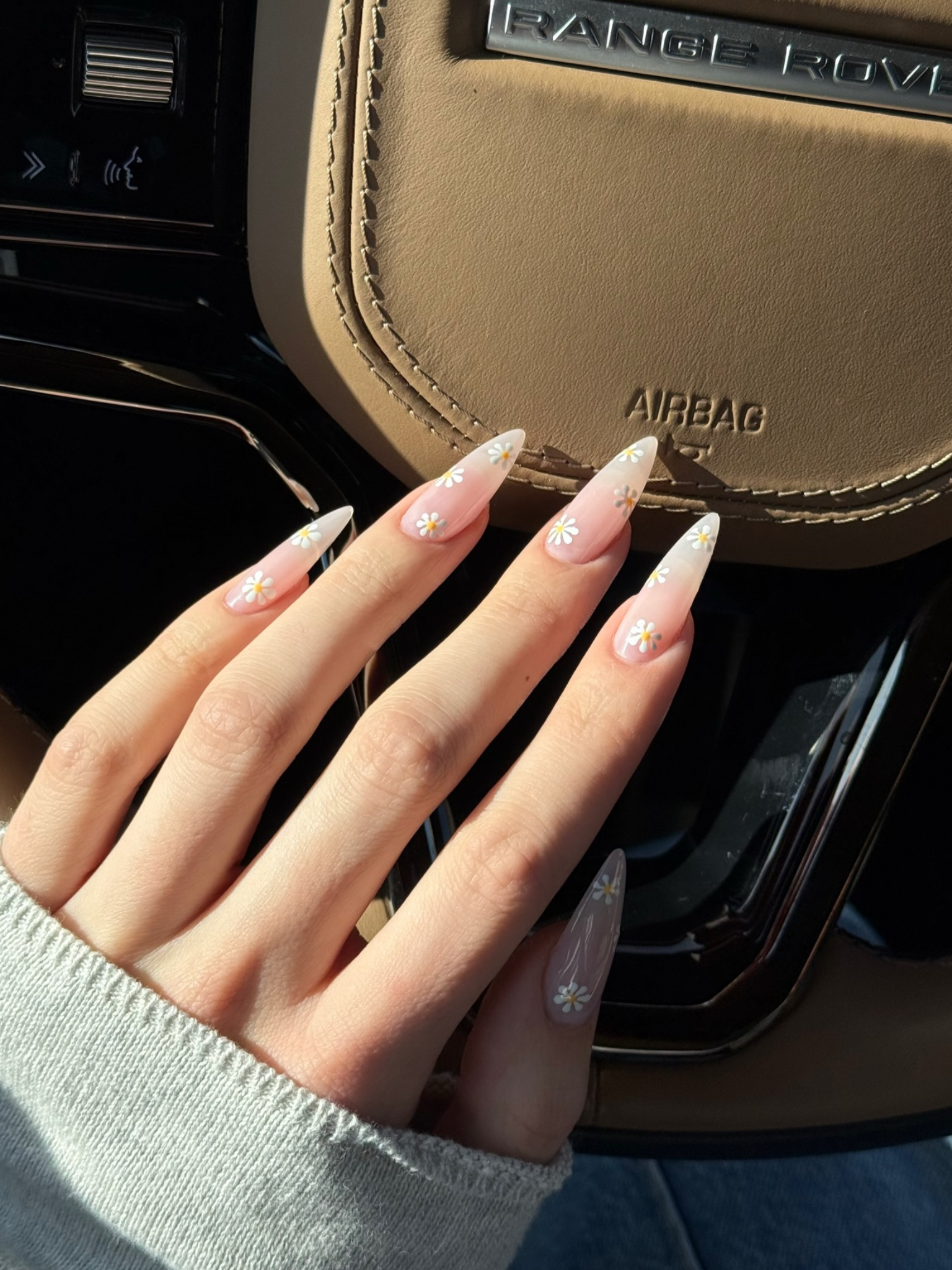 floral nail art