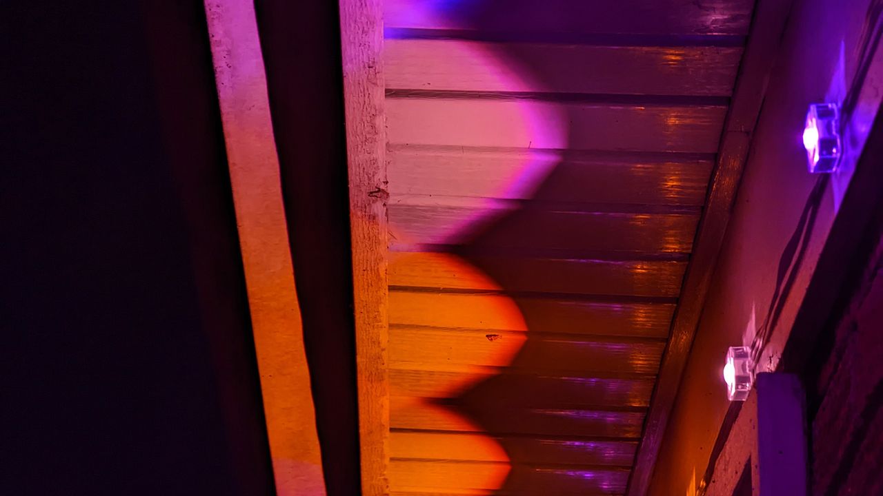 The wall-washing effect cast by Govee Permanent Outdoor Lights