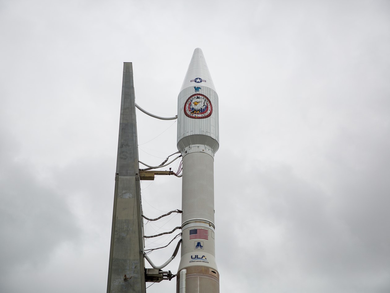 US Launching Spy Satellite Saturday Friday: Watch It Live | Live Science