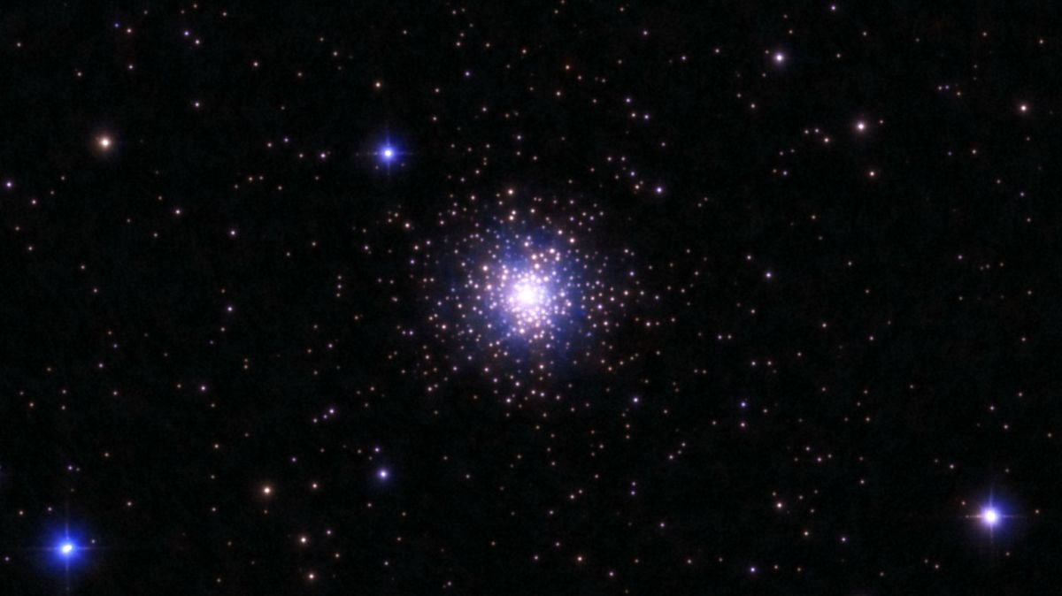 The Great Pegasus Globular Cluster (M15) as imaged from a Unistellar Odyssey Pro.