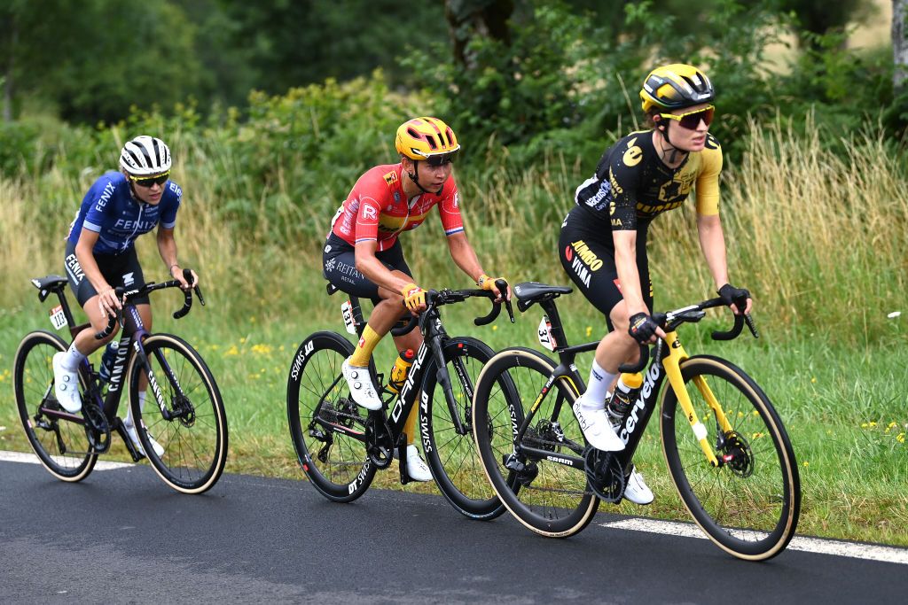 MAURIAC FRANCE JULY 24 LR Yara Kastelijn of The Netherlands and Team FenixDeceuninck Anouska Koster of The Netherlands and Team UnoX Pro Cycling Team and Eva Van Agt of The Netherlands and Team JumboVisma compete in the breakaway during the 2nd Tour de France Femmes 2023 Stage 2 a 1517km stage from ClermontFerrand to Mauriac UCIWWT on July 24 2023 in Mauriac France Photo by Tim de WaeleGetty Images
