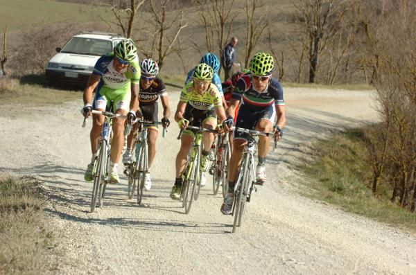 Giovanni Visconti (Movistar Team) leads a group