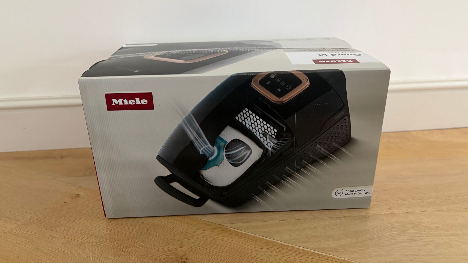 Testing the Miele Guard L1 Cylinder Vacuum