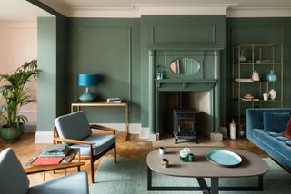 A green living room in shade Green Smoke